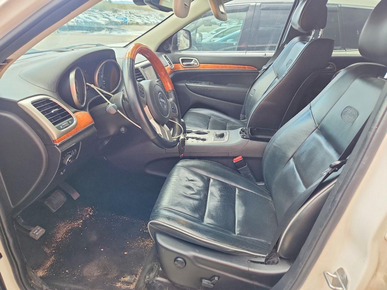 2012 Jeep Grand Cherokee Overland - Фото 7