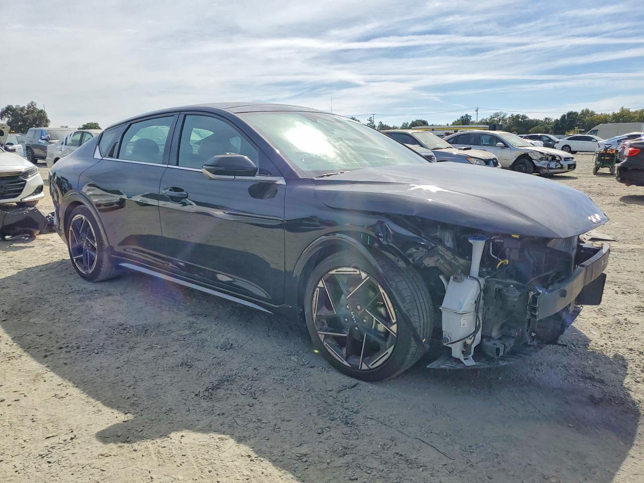 2025 Kia K4 Gt Line - Фото 4