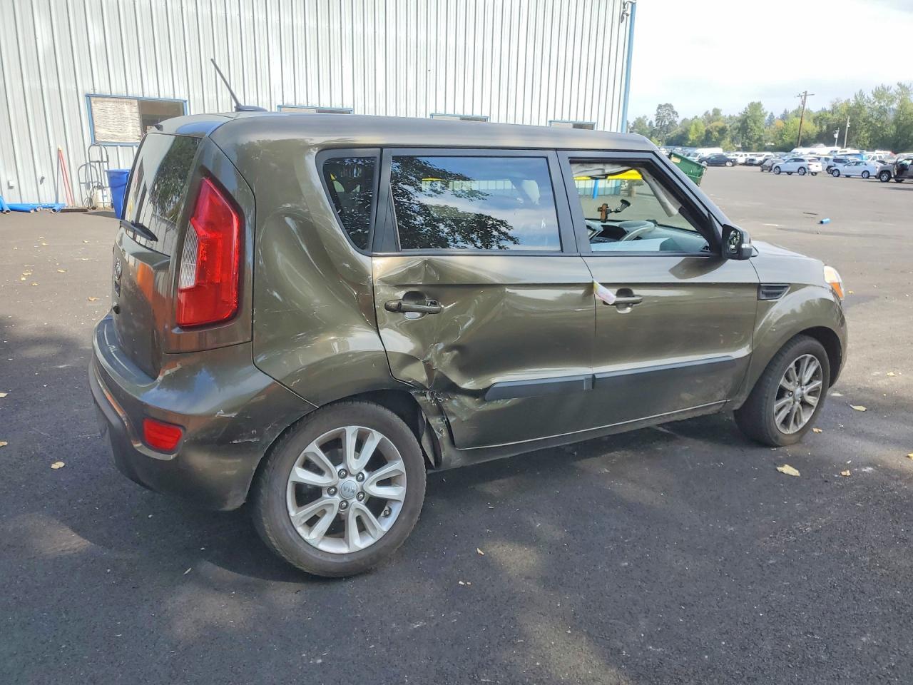 2012 Kia Soul + - Image 3