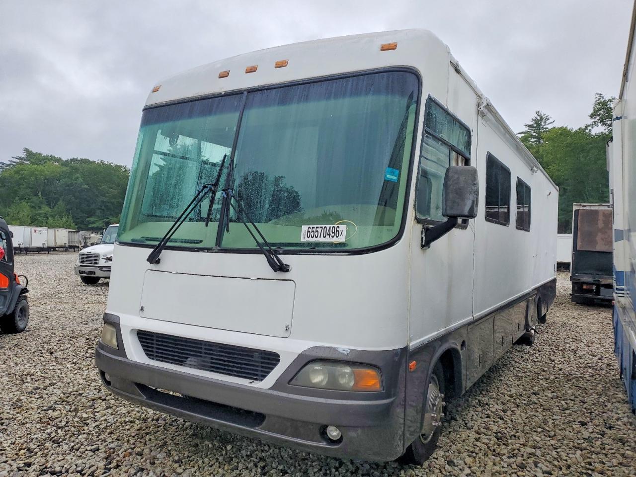 2003 Ford F550 Super - Rv - Image 2