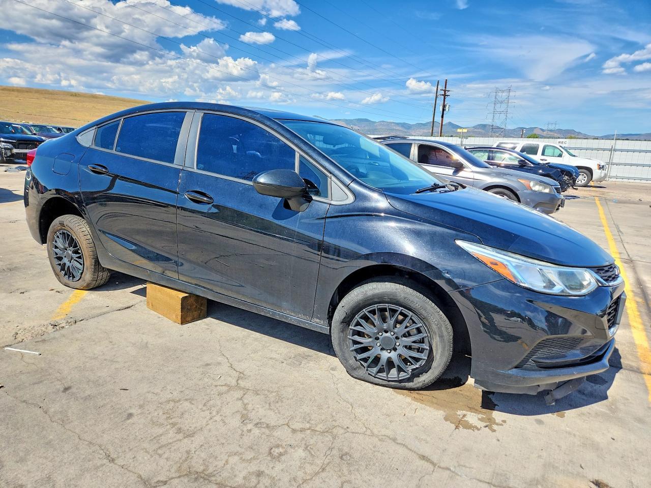 2017 Chevrolet Cruze Ls - Фото 4