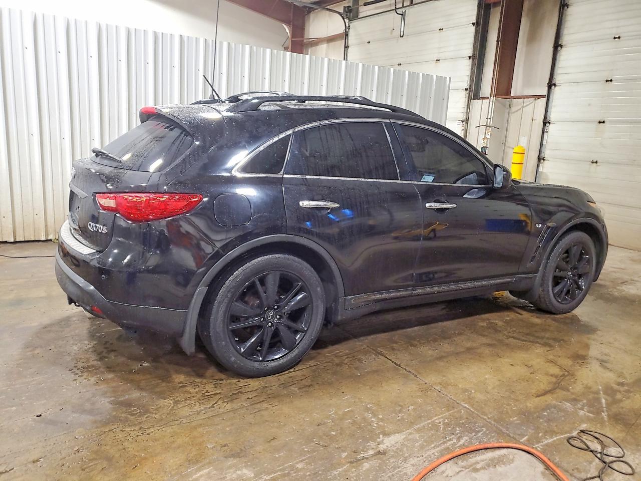 2017 Infiniti Qx70 Base - Image 3