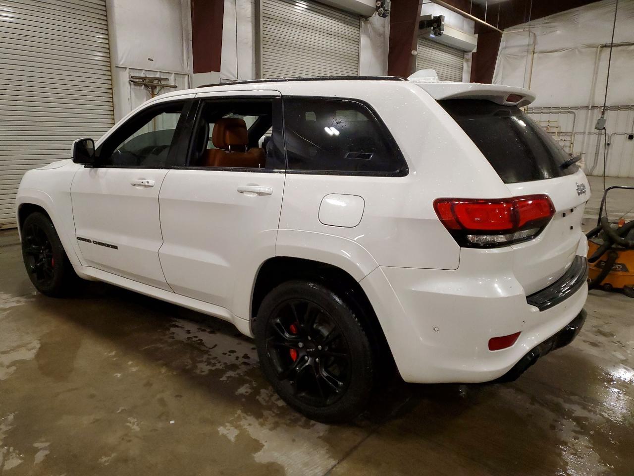 2017 Jeep Grand Cherokee Srt-8 - Фото 2