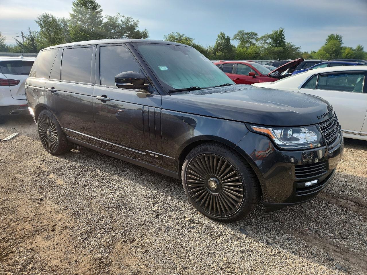 2014 Land Rover Range Rover Supercharged - Image 4
