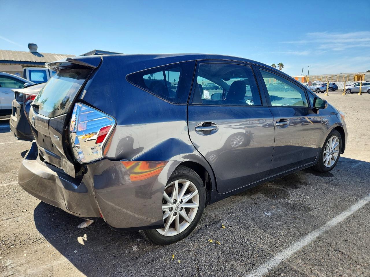2014 Toyota Prius V Five - Image 3
