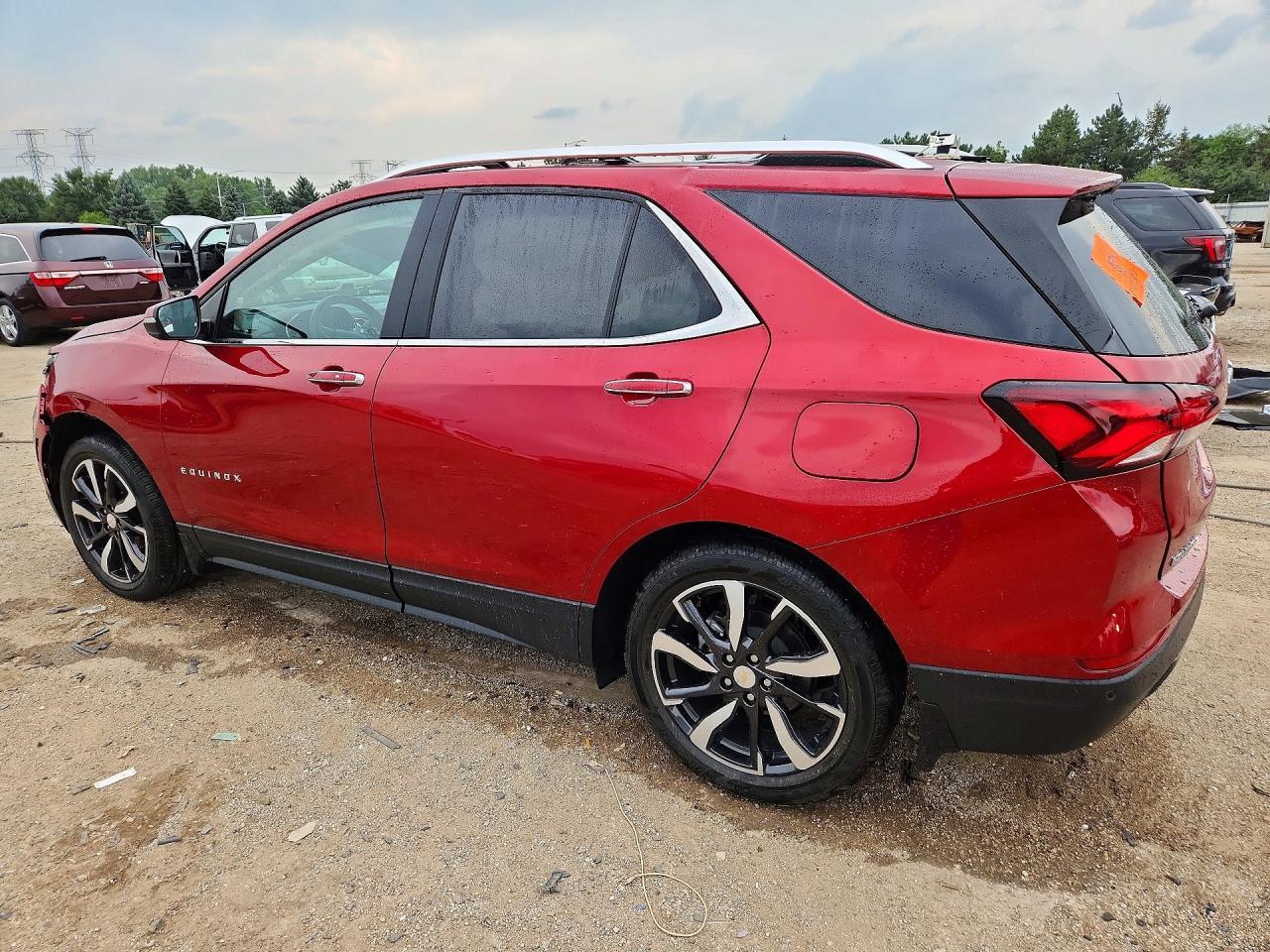 2023 Chevrolet Equinox Premier - Фото 2