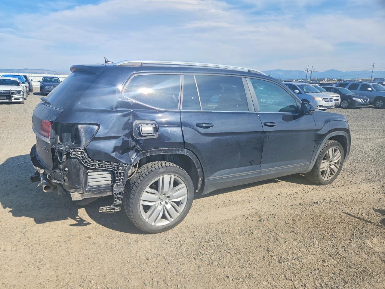2019 Volkswagen Atlas Se - Image 3