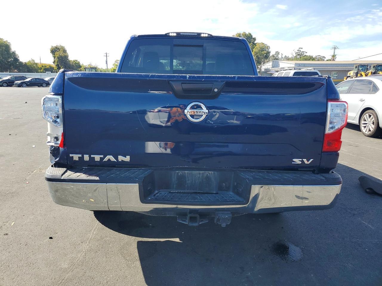 2017 Nissan Titan S - Image 6