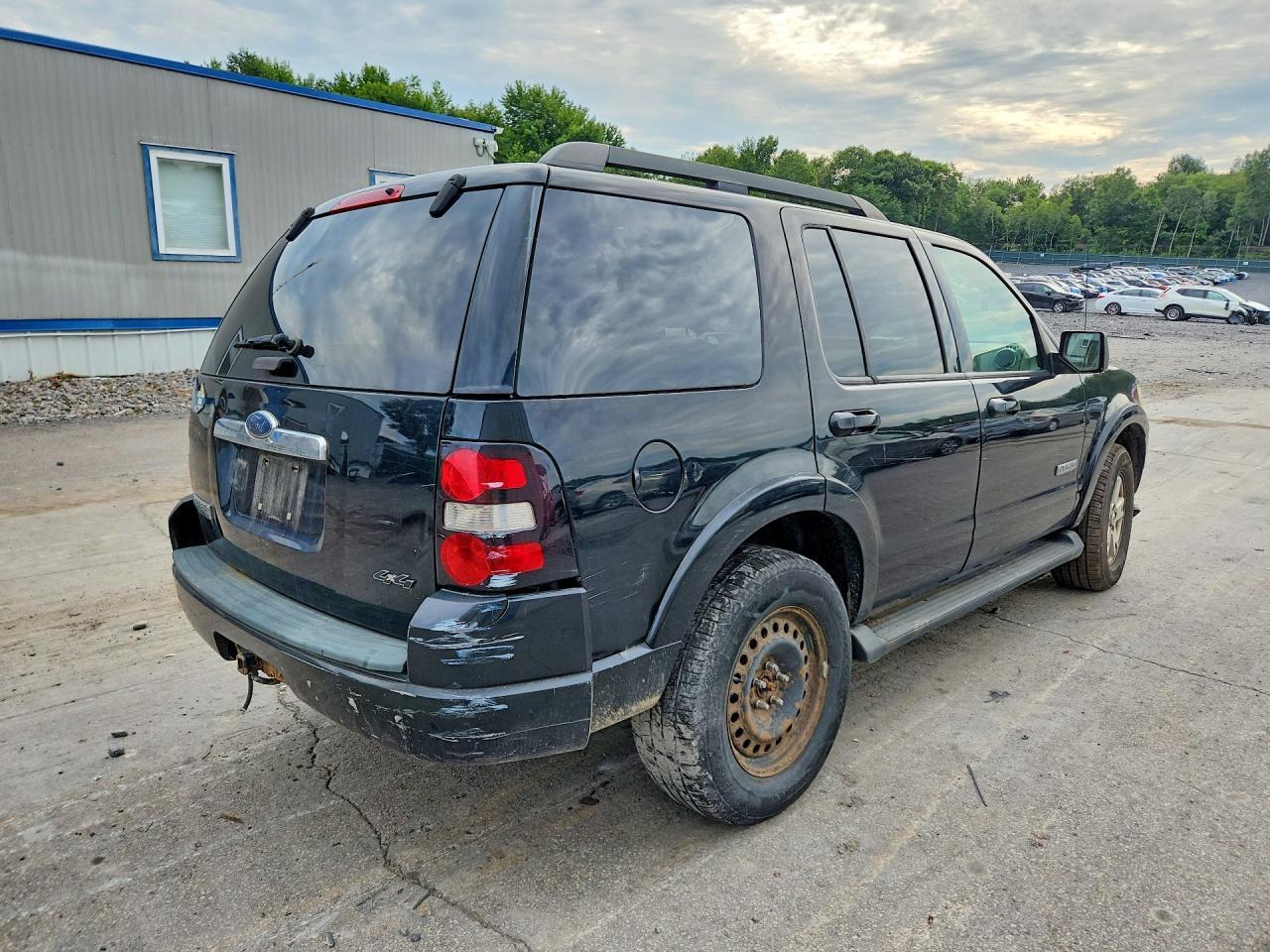 2007 Ford Explorer Xlt - Фото 3