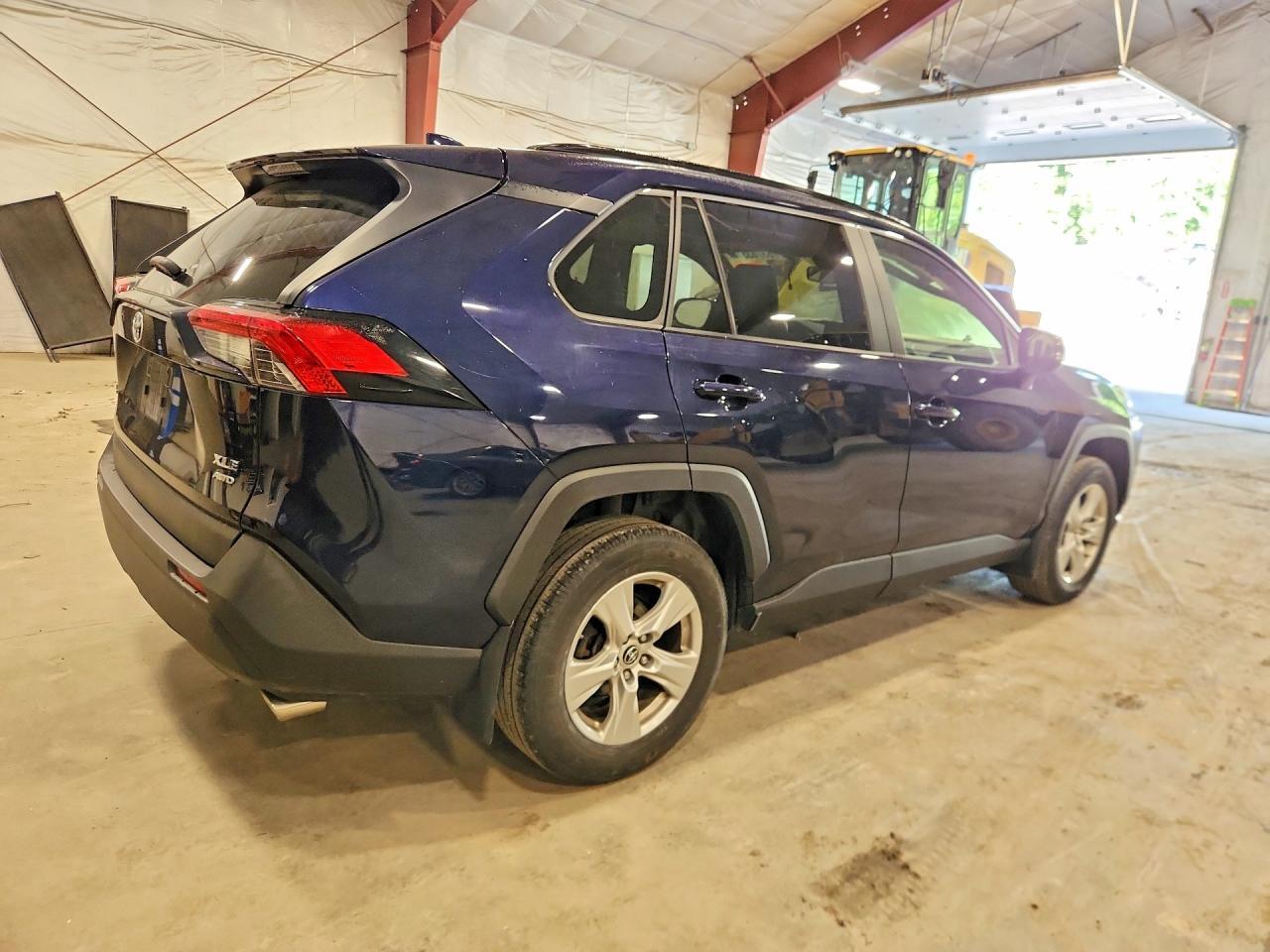 2019 Toyota Rav4 Xle - Фото 3