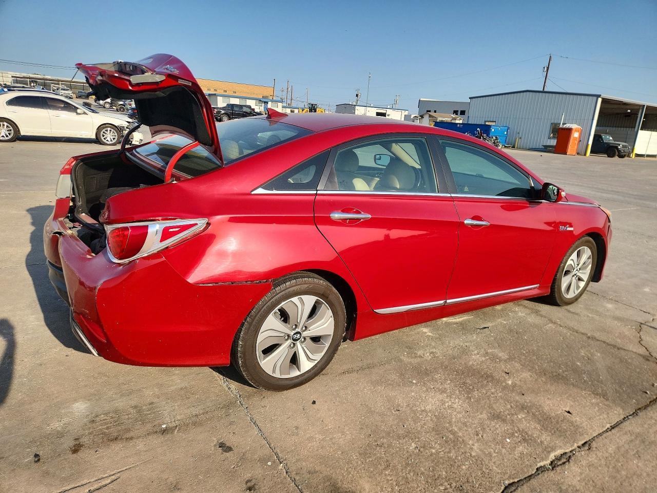 2013 Hyundai Sonata Hybrid - Image 3