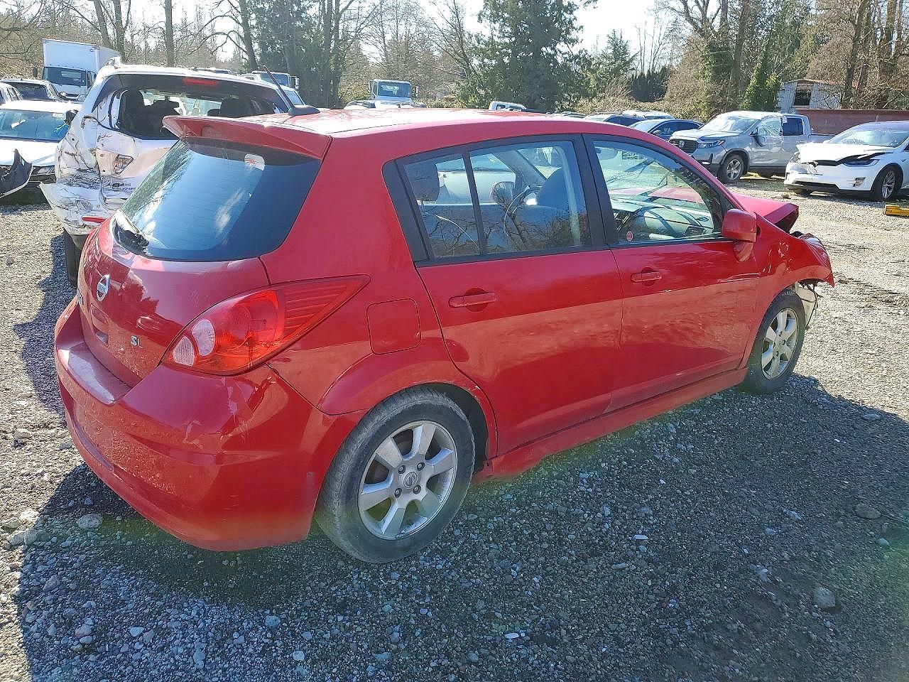2009 Nissan Versa 1.8 S - Image 3