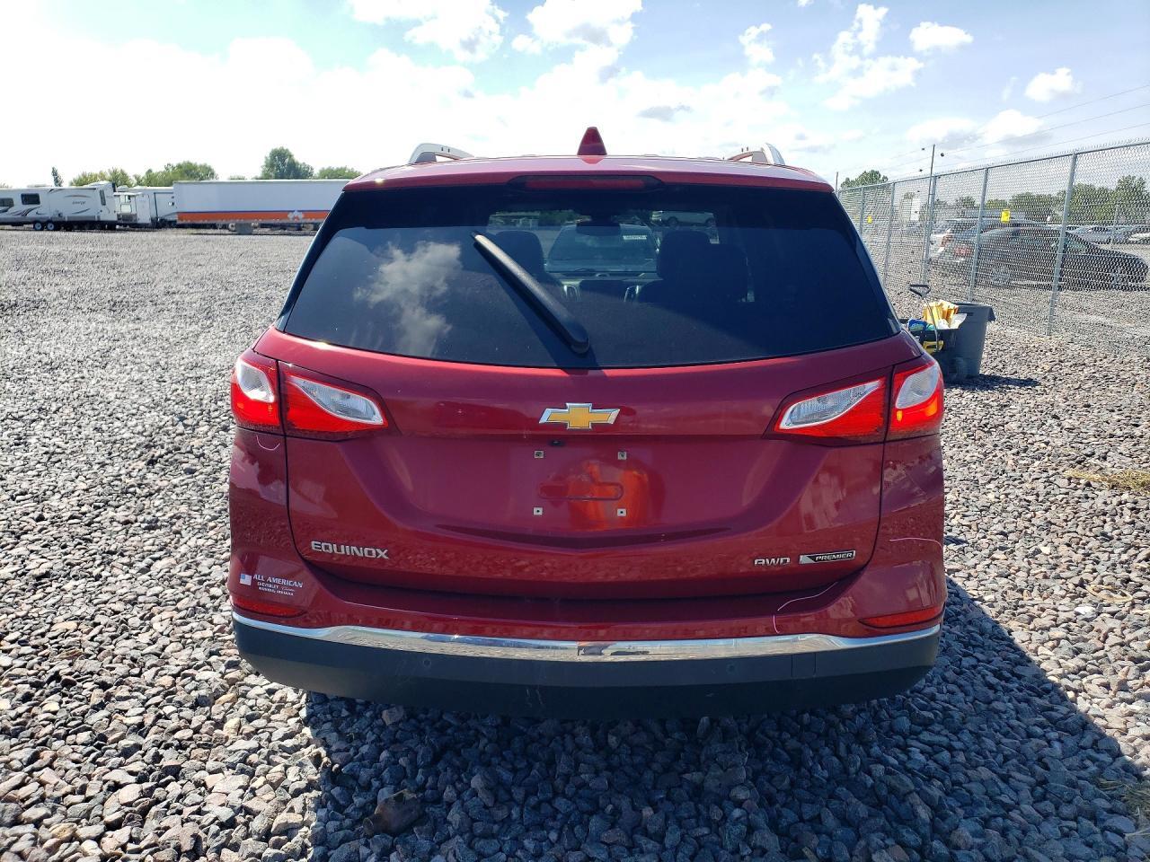 2018 Chevrolet Equinox Premier - Фото 6