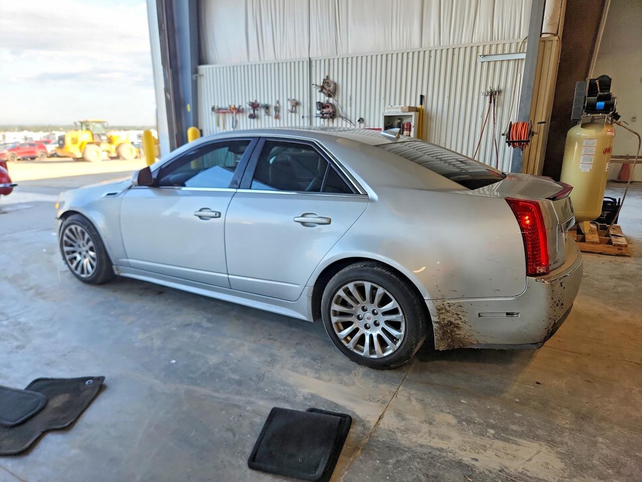 2013 Cadillac Cts Premium Collection - Фото 2