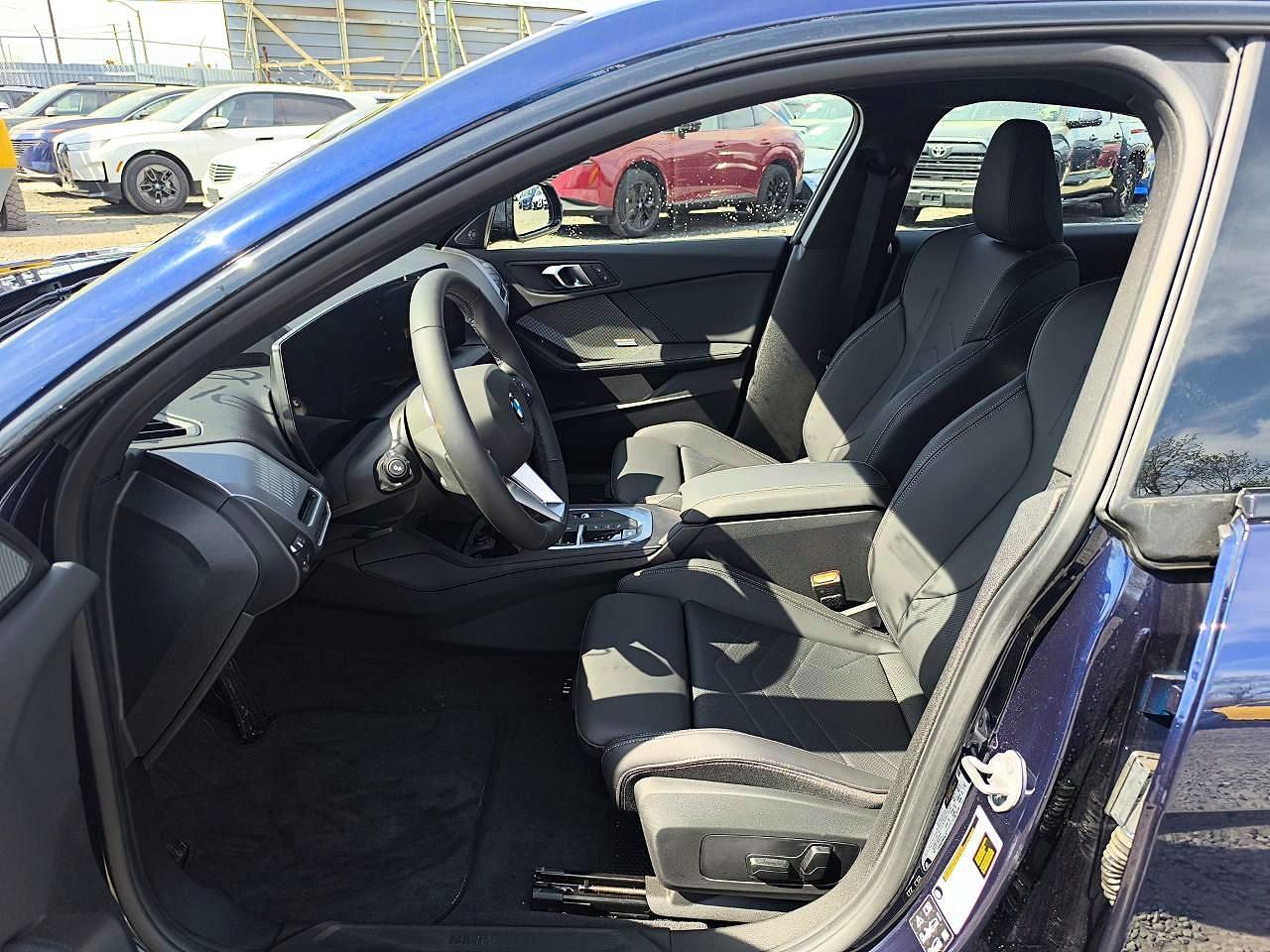 2026 BMW 228Xi - Фото 7