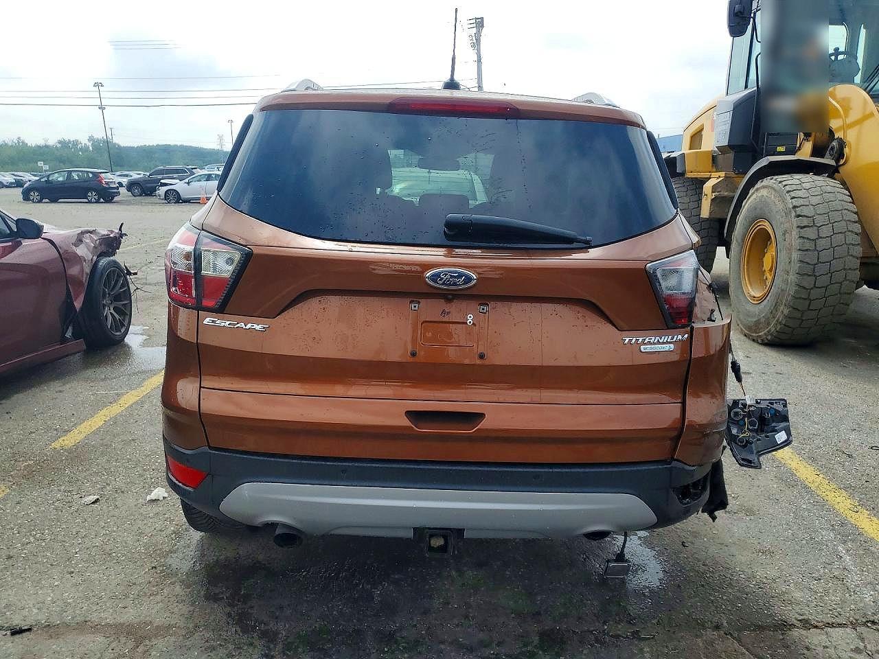 2017 Ford Escape Titanium - Image 6