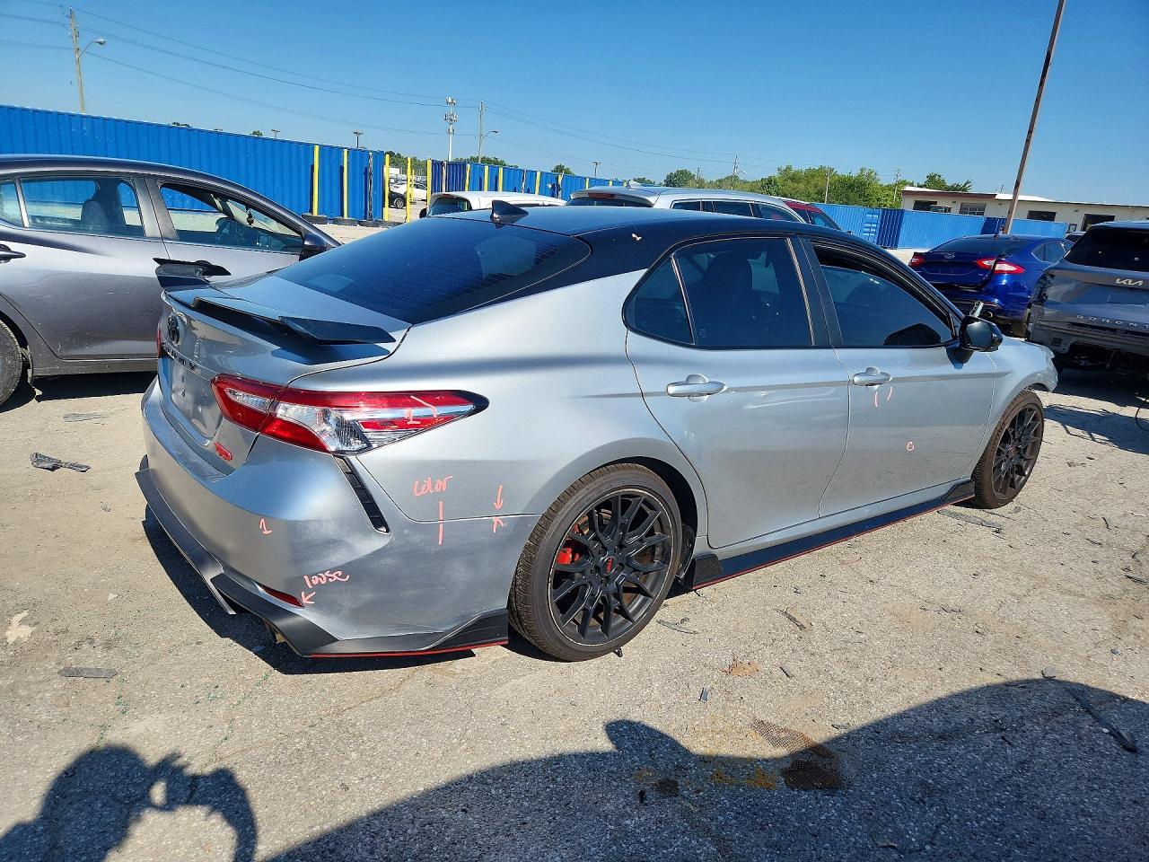 2020 Toyota Camry Trd - Фото 3