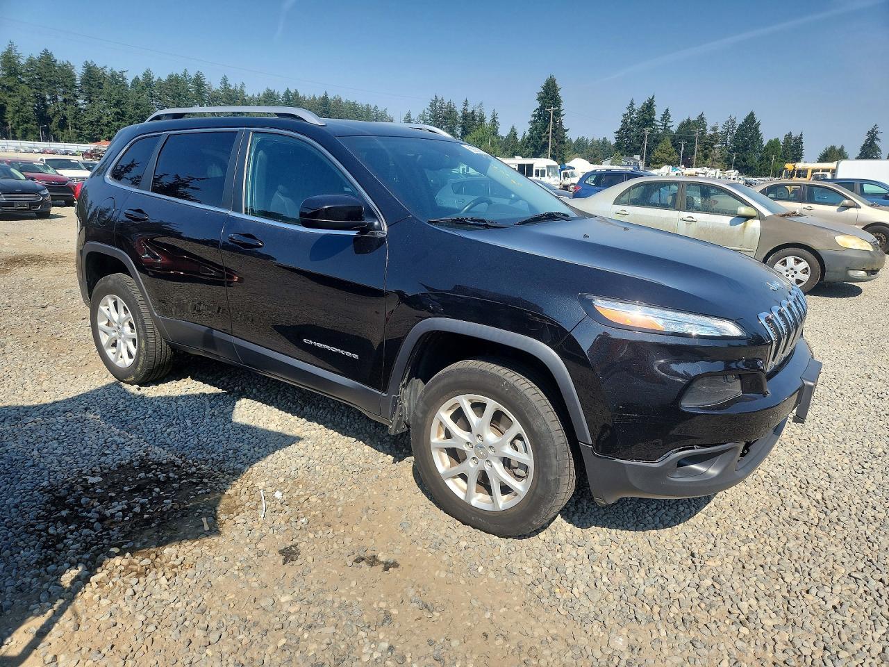 2015 Jeep Cherokee Latitude - Image 4