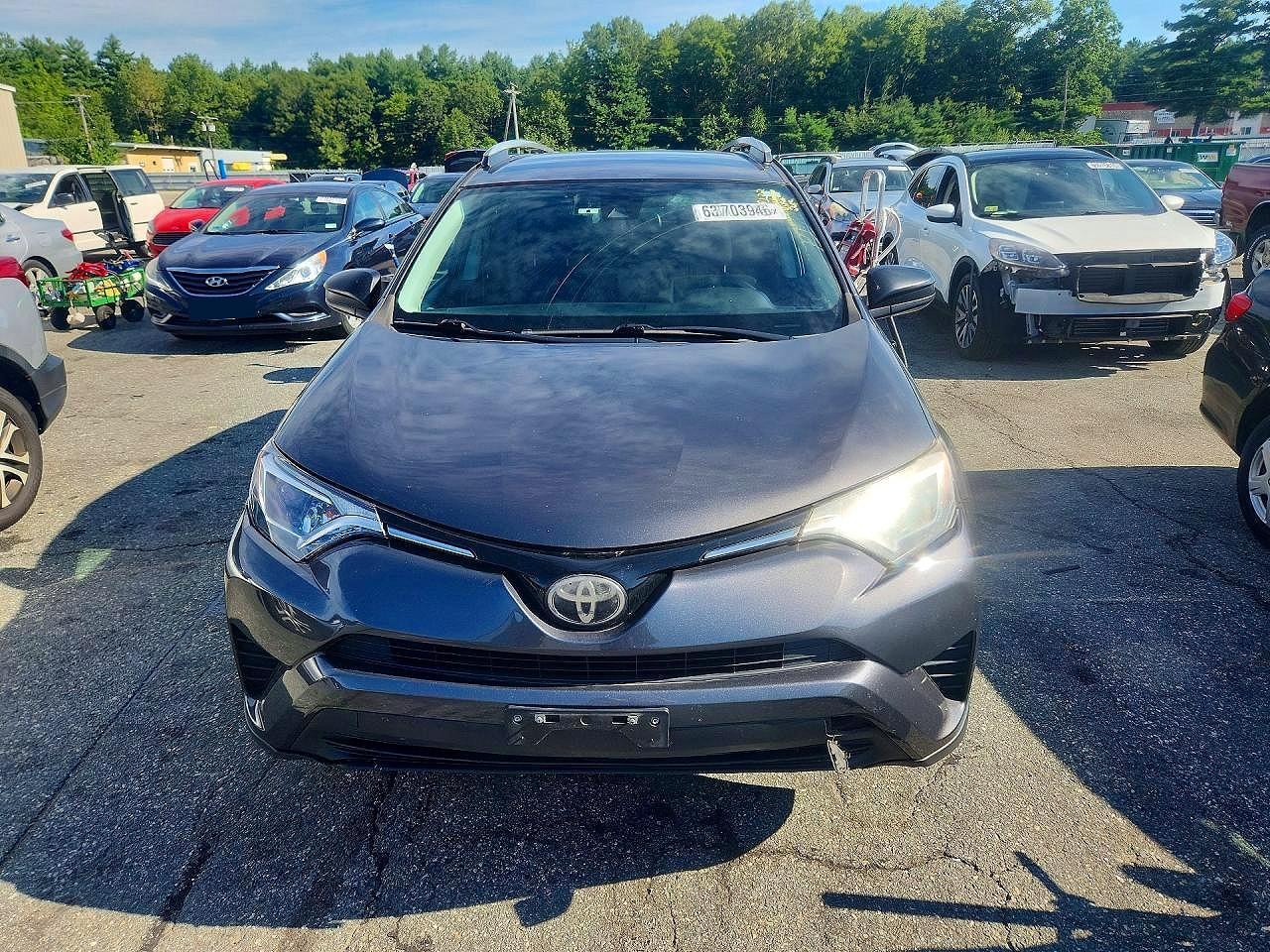 2017 Toyota Rav4 Le - Image 5