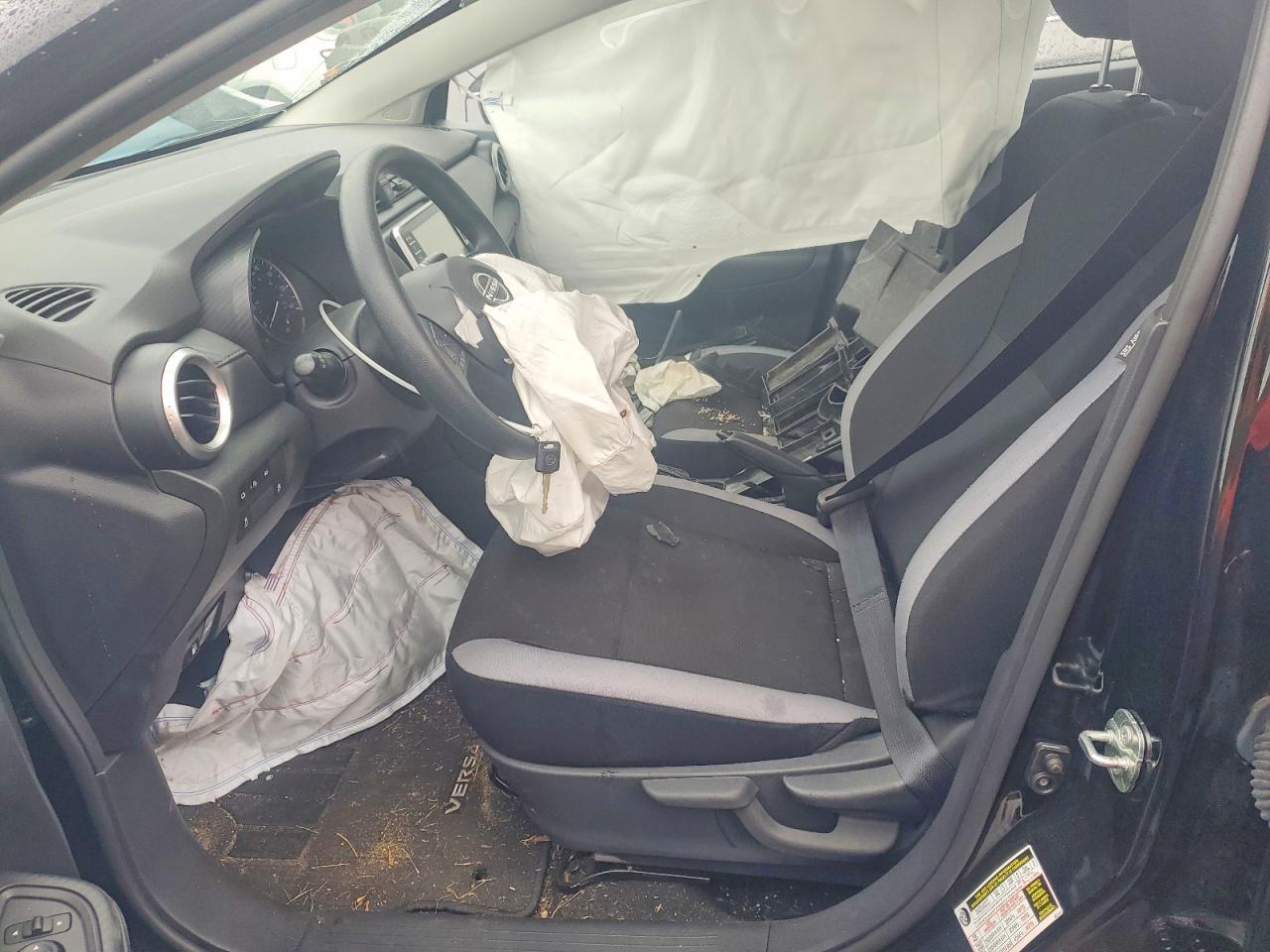 2025 Nissan Versa S - Фото 7