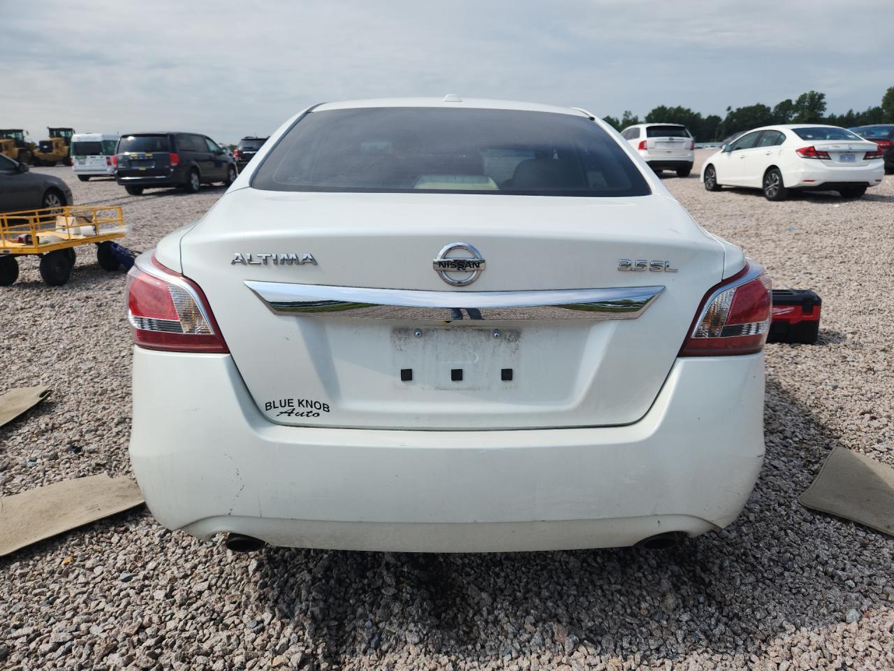 2013 Nissan Altima 3.5 S - Image 6