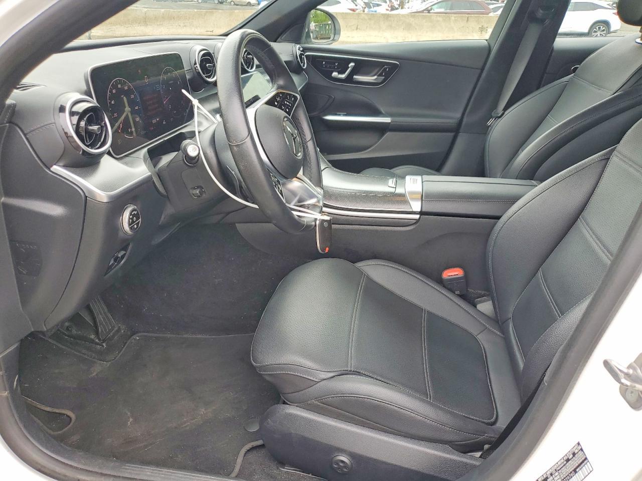 2024 Mercedes-Benz C 300 4Matic - Image 7