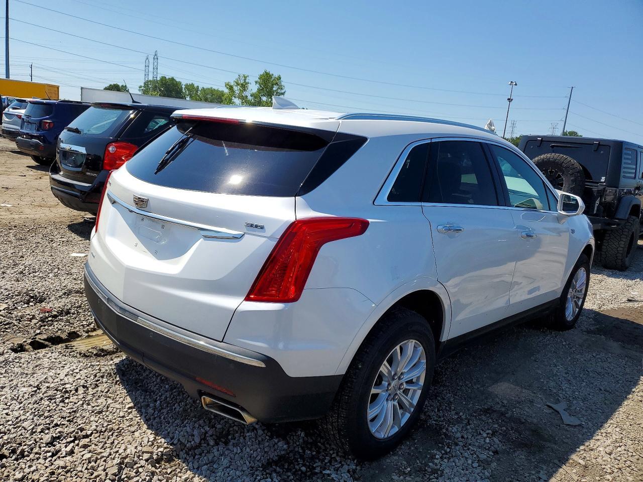 2019 Cadillac Xt5 - Image 3
