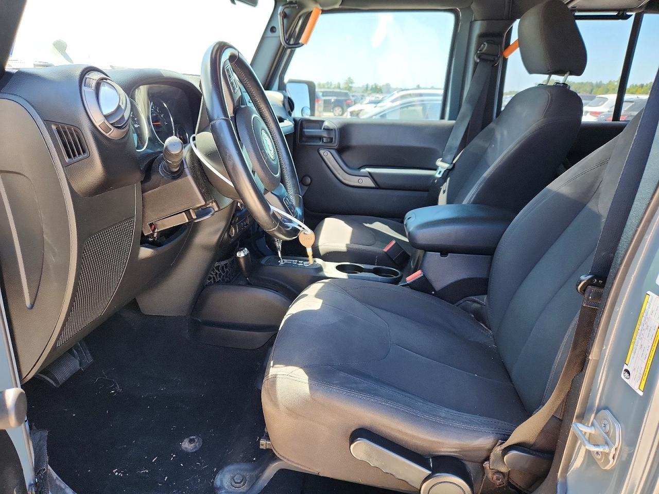 2015 Jeep Wrangler Unlimited Sport - Image 7