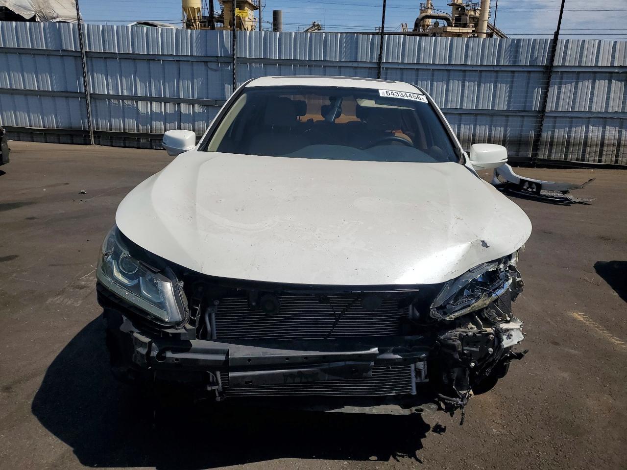 2017 Hond Accord - Image 5