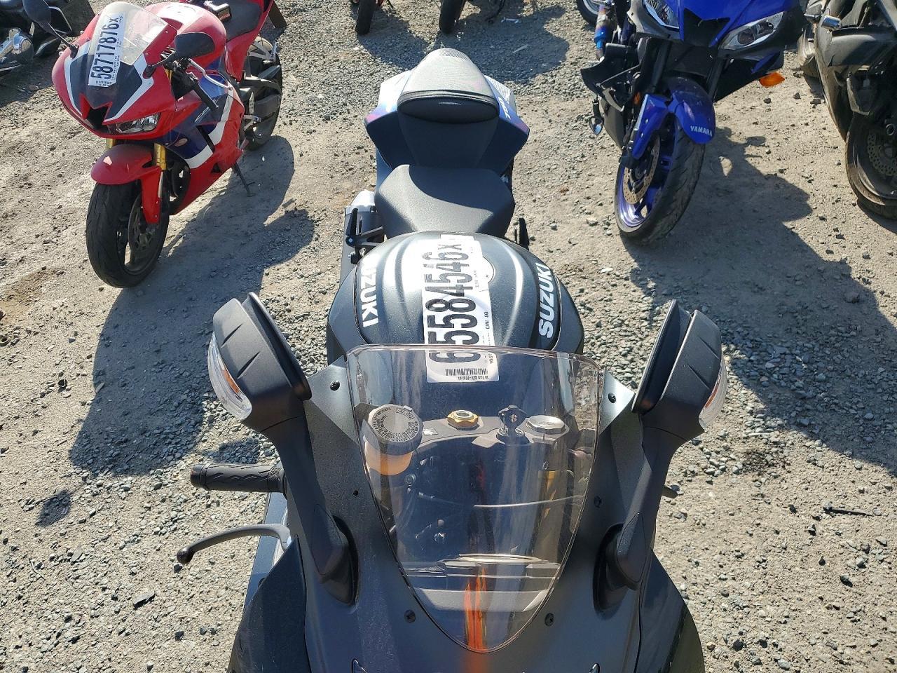 2026 Suzuki Gsx-R750 - Image 5