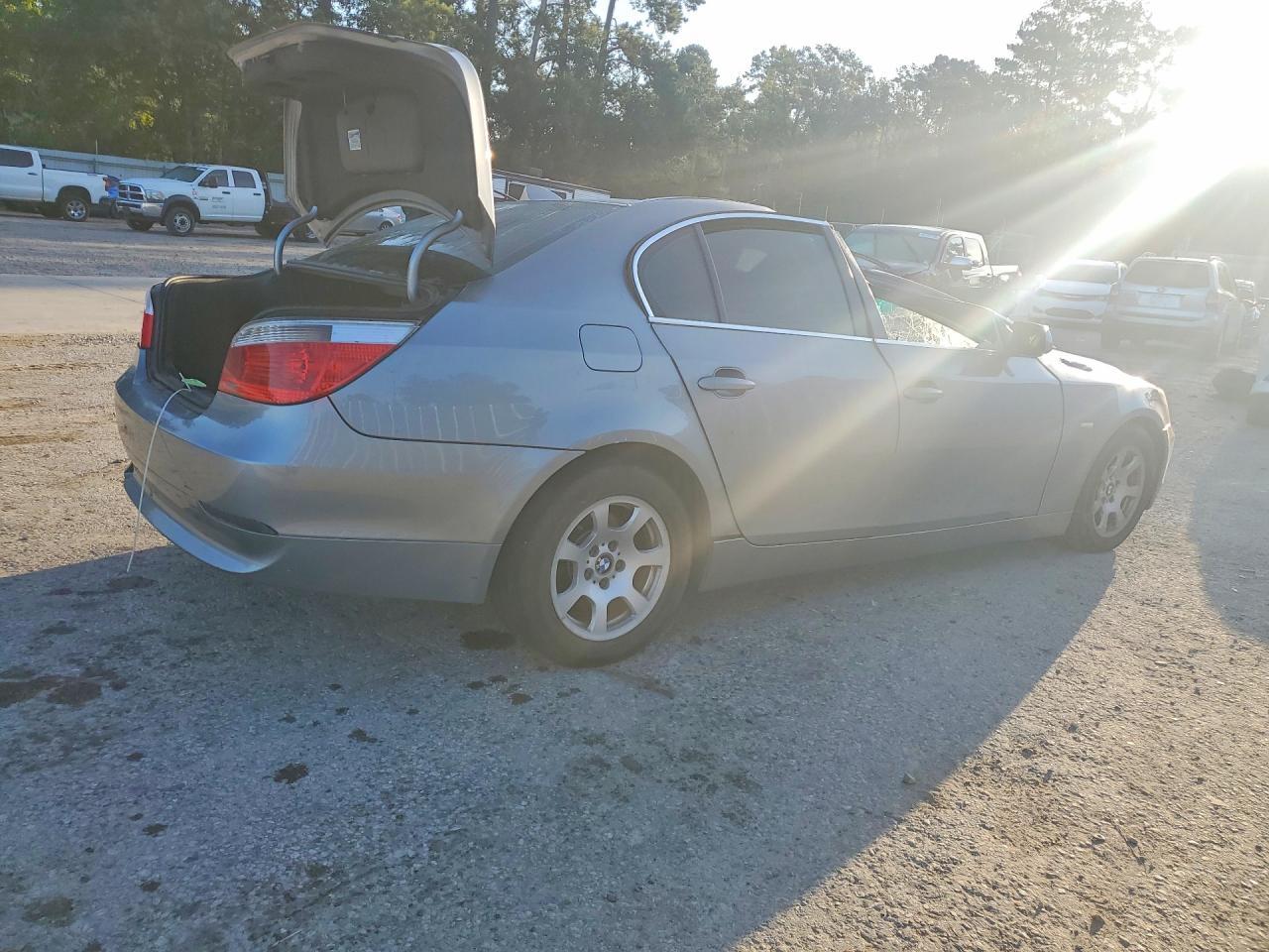 2004 BMW 525 I - Фото 3