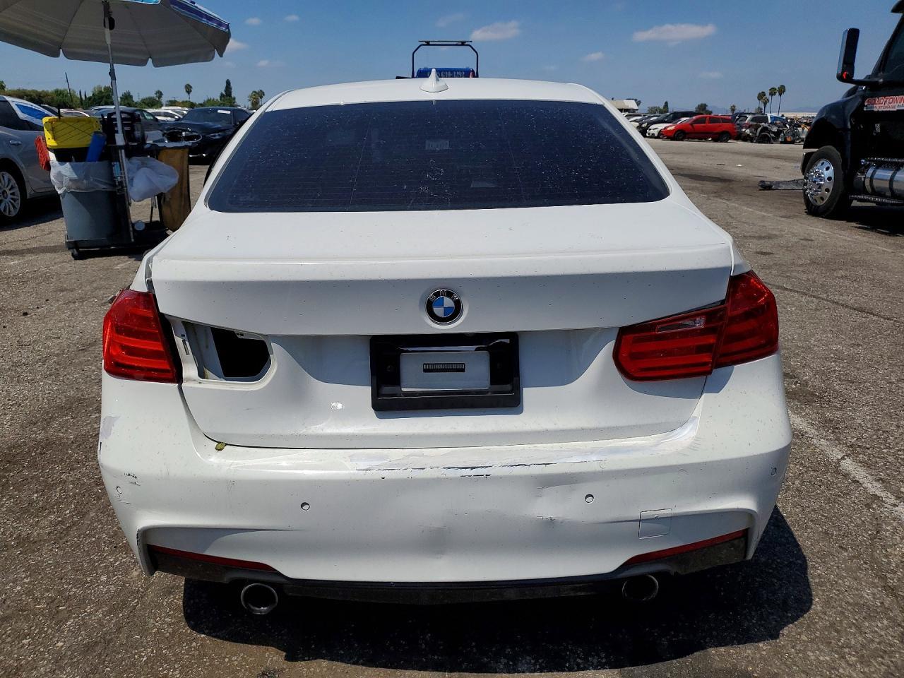 2015 BMW 335 I - Image 6