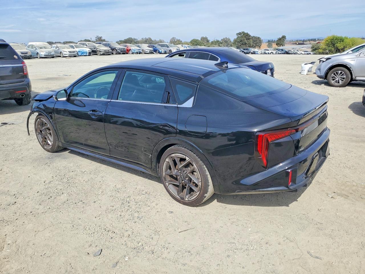 2025 Kia K4 Gt Line - Фото 2