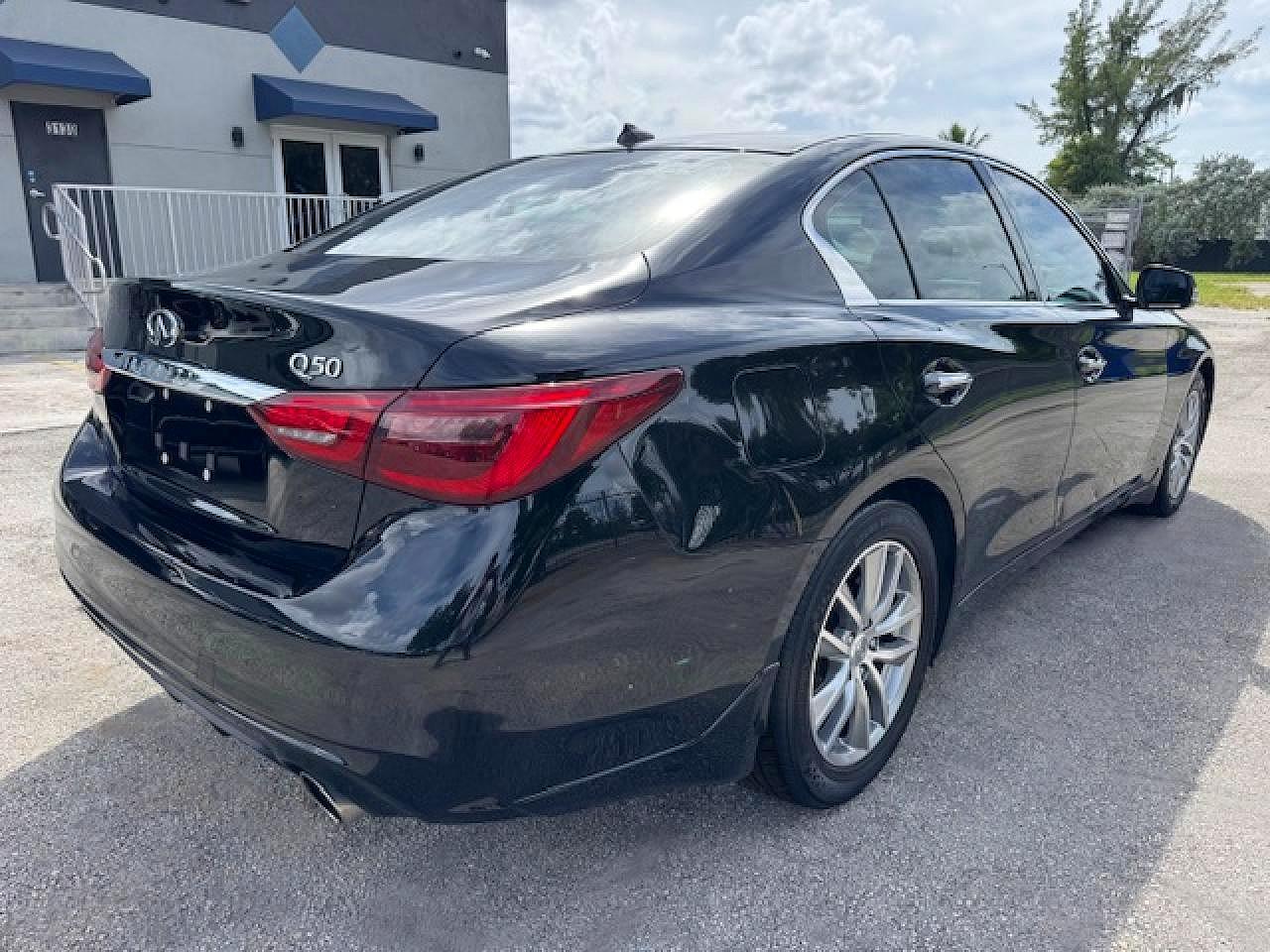 2021 Infi Q50 Pure - Фото 3