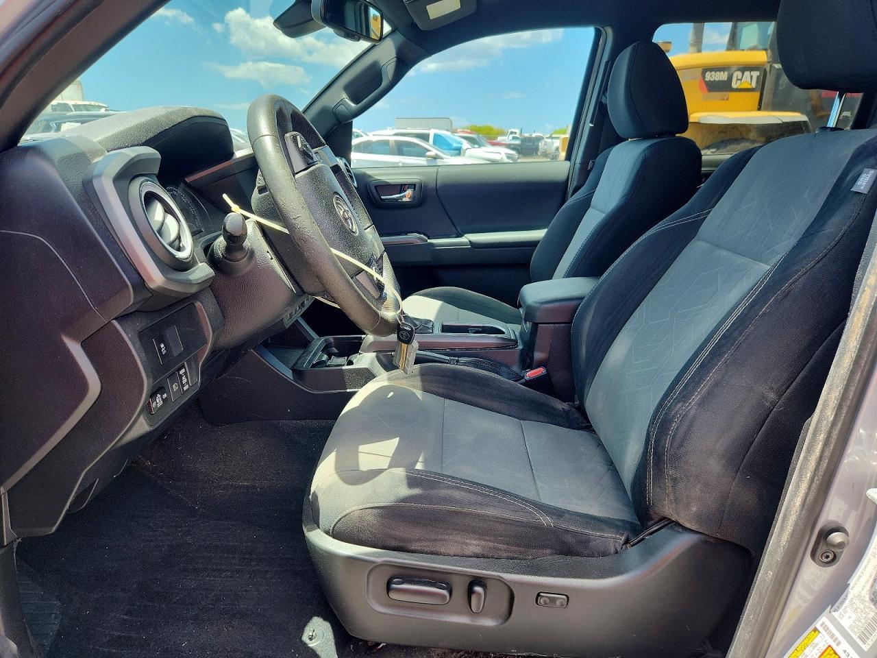 2021 Toyota Tacoma Sr5 V6 - Image 7
