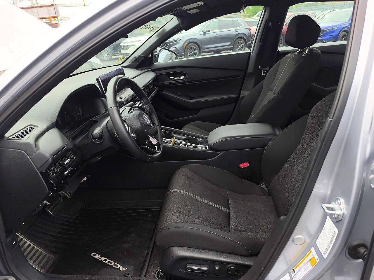 2025 Honda Accord Hybrid Sport - Image 7