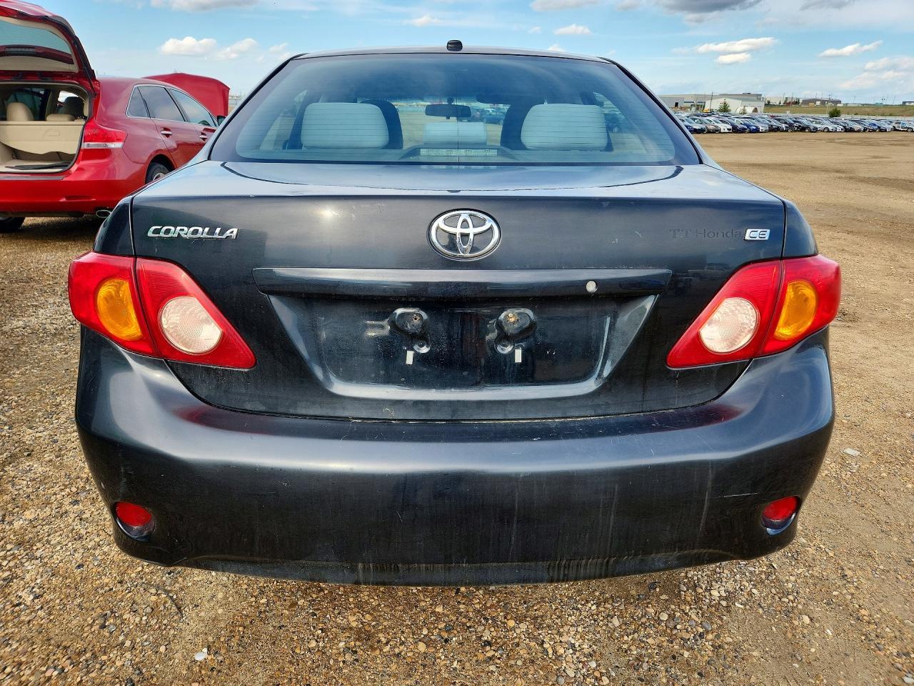 2010 Toyota Corolla Base - Фото 6
