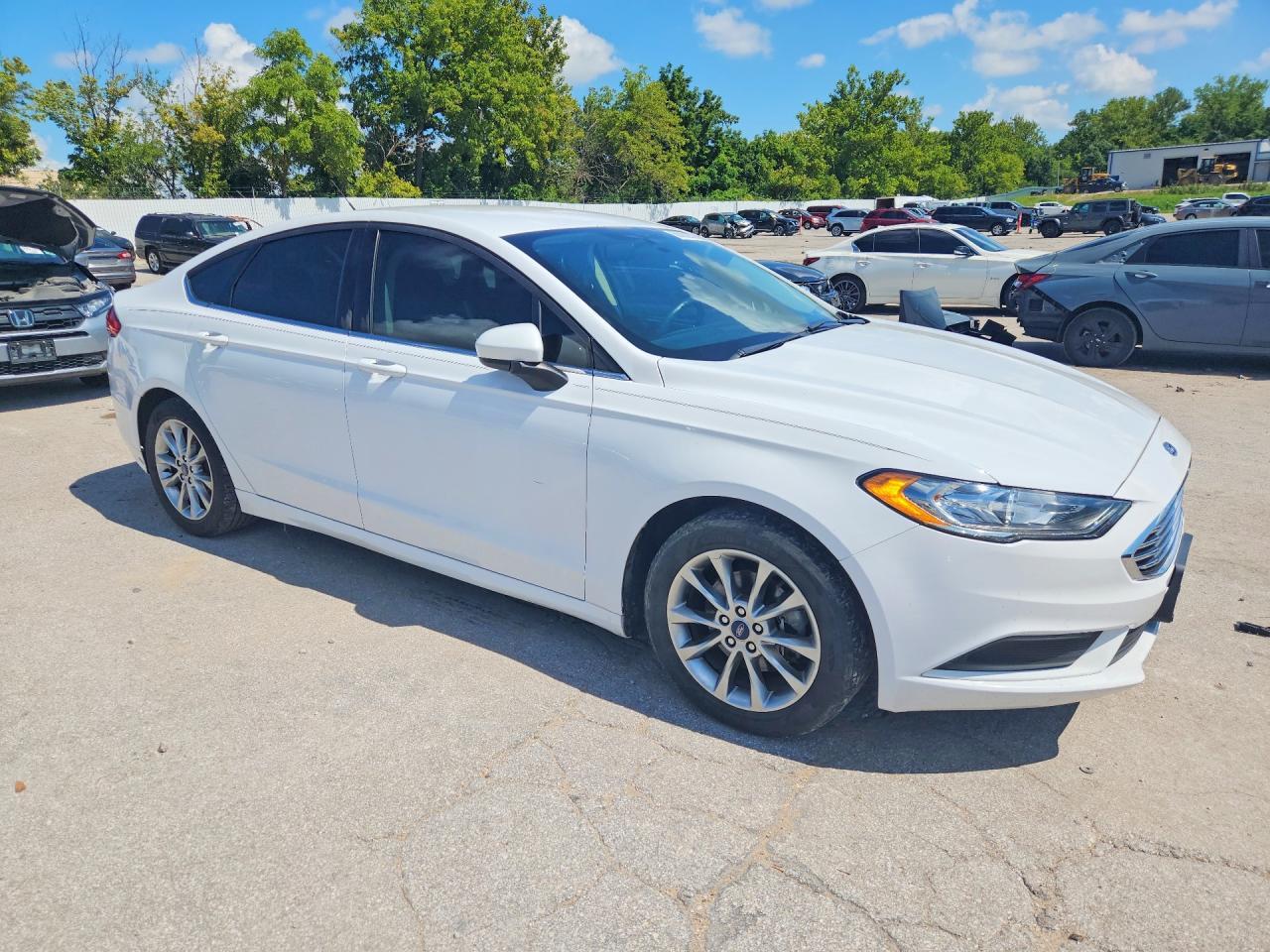 2017 Ford Fusion Se - Фото 4