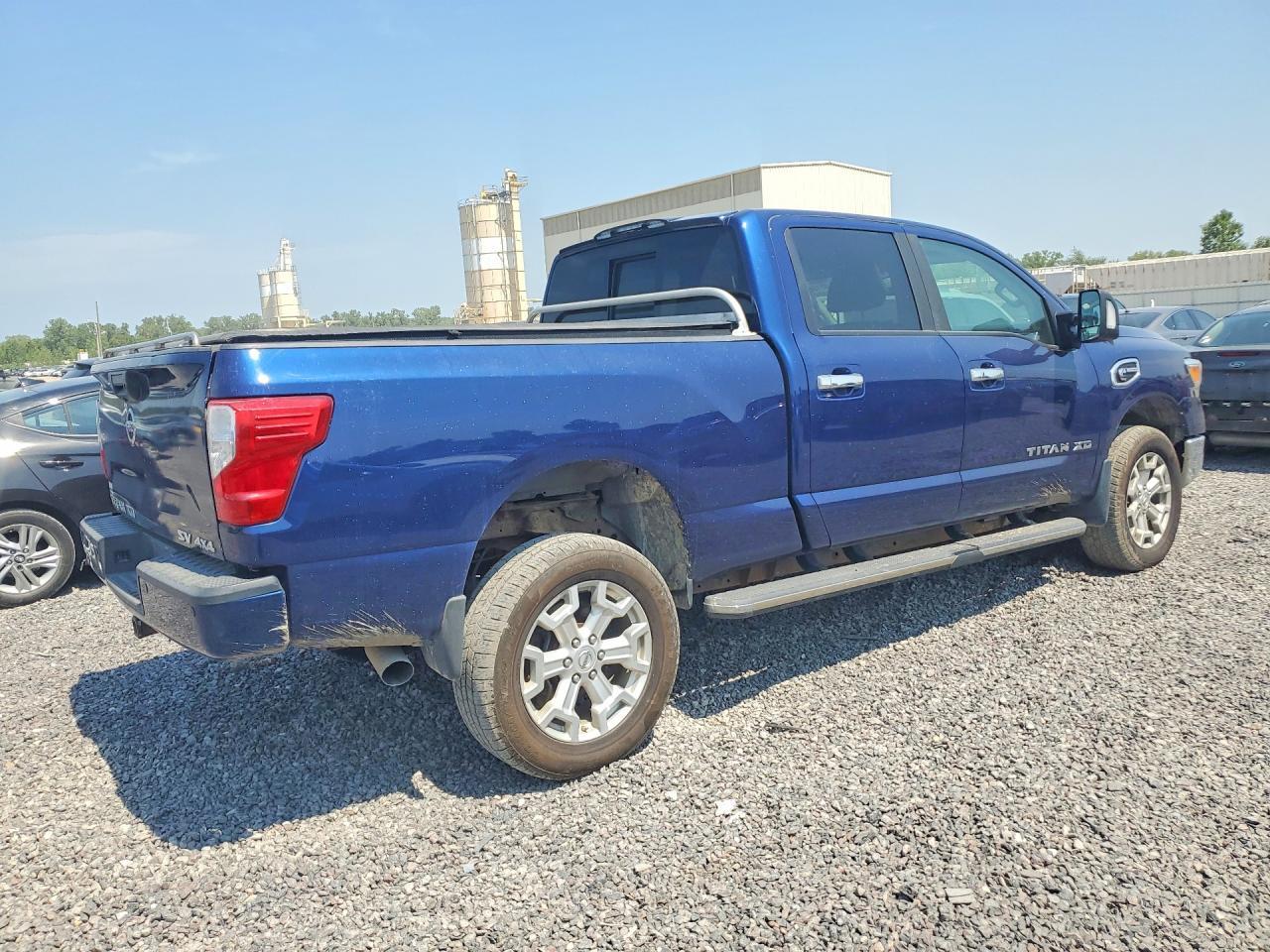 2018 Nissan Titan Xd S - Image 3