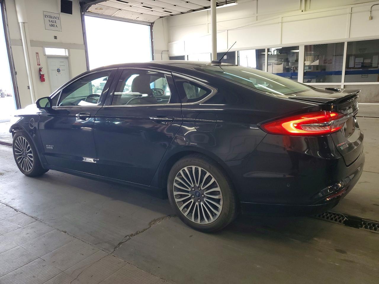 2017 Ford Fusion Titanium Phev - Фото 2