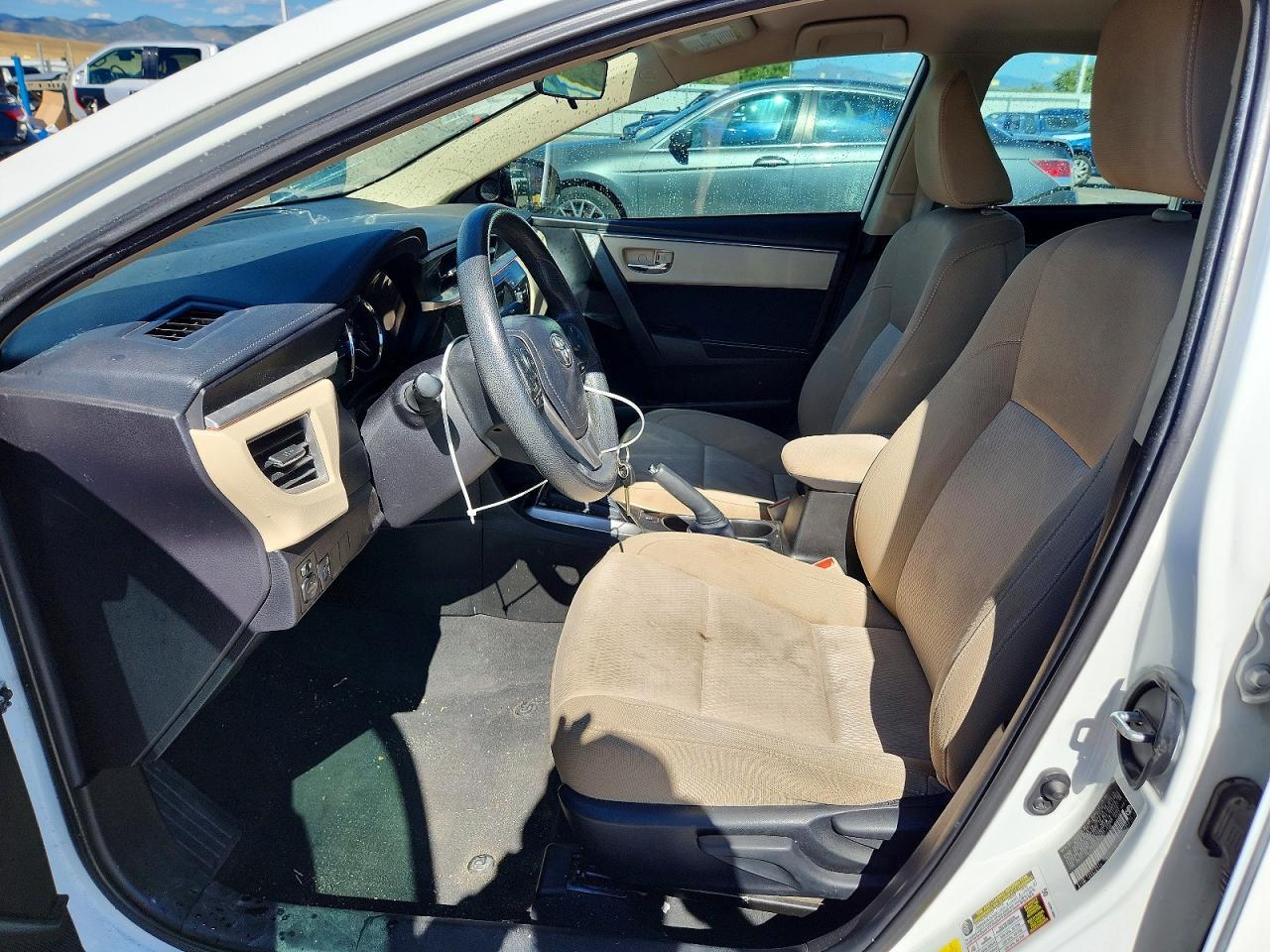 2015 Toyota Corolla Le - Фото 7