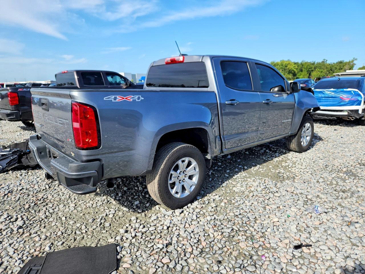 2022 Chevrolet Colorado Lt - Image 3
