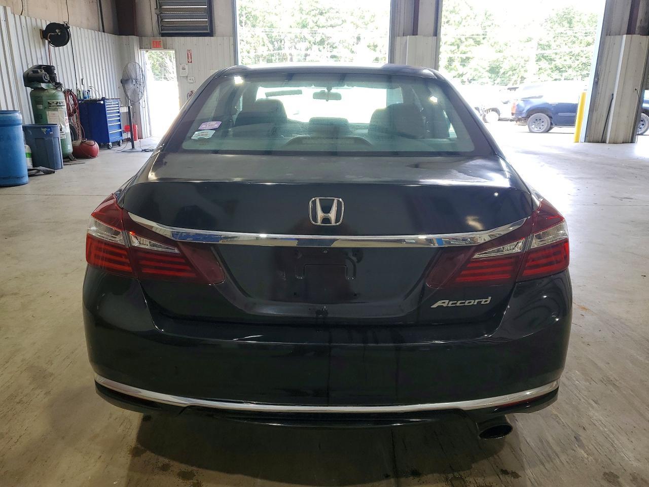 2016 Honda Accord Lx - Фото 6