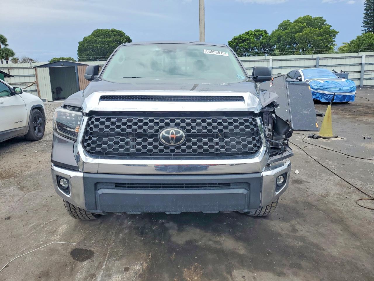 2020 Toyota Tundra Sr5 - Фото 5