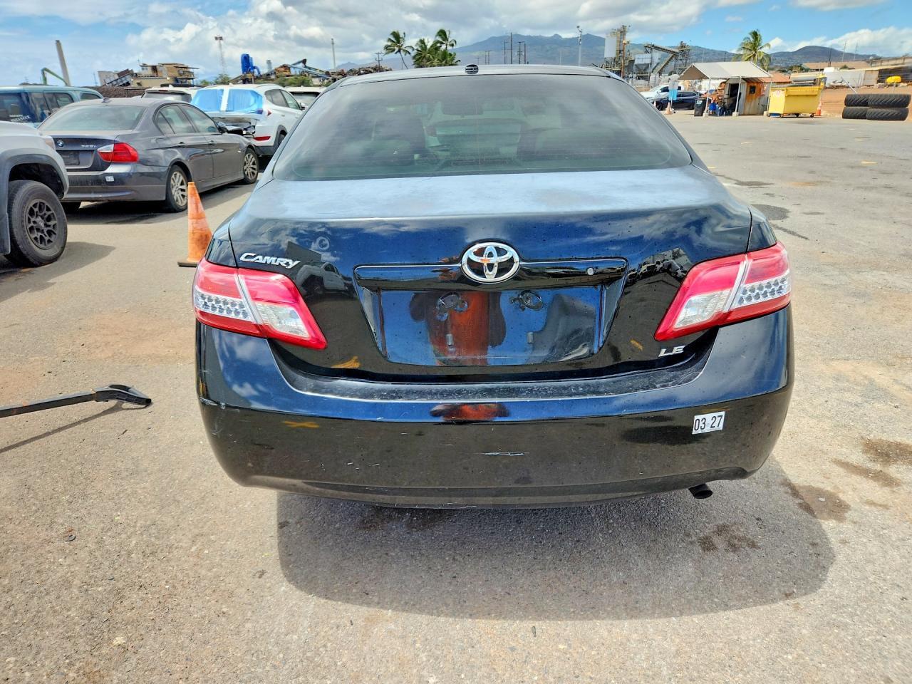 2010 Toyota Camry Le - Фото 6