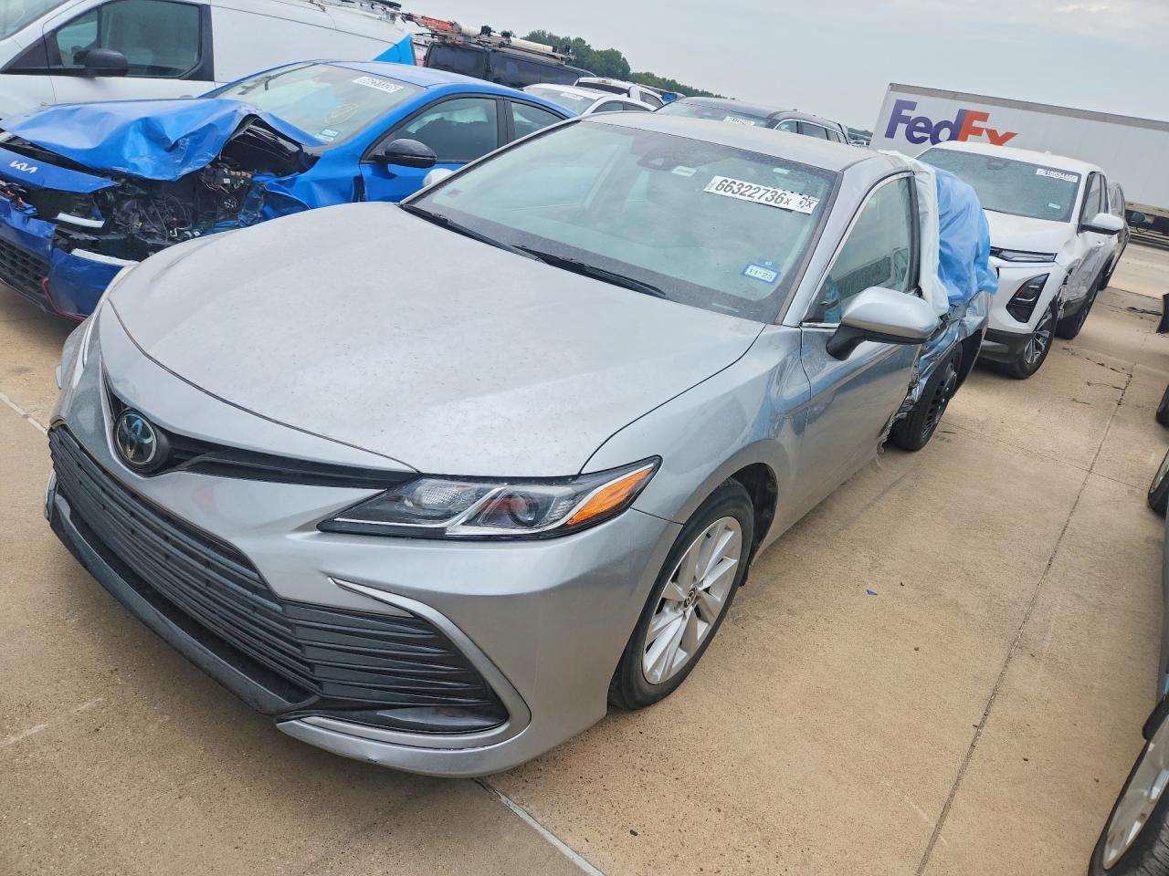 2022 Toyota Camry Le