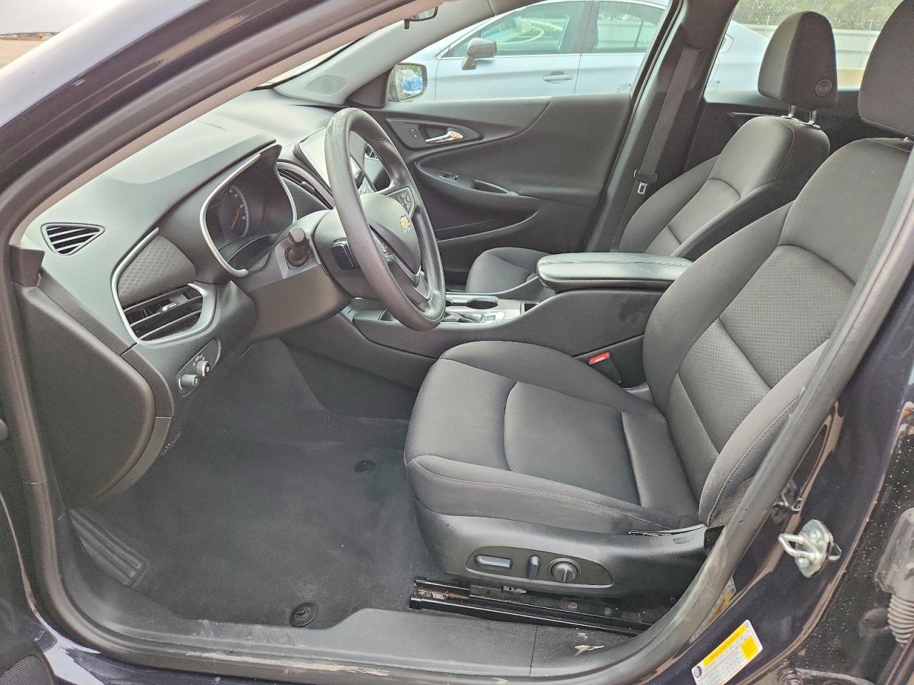 2023 Chevrolet Malibu Lt - Image 7