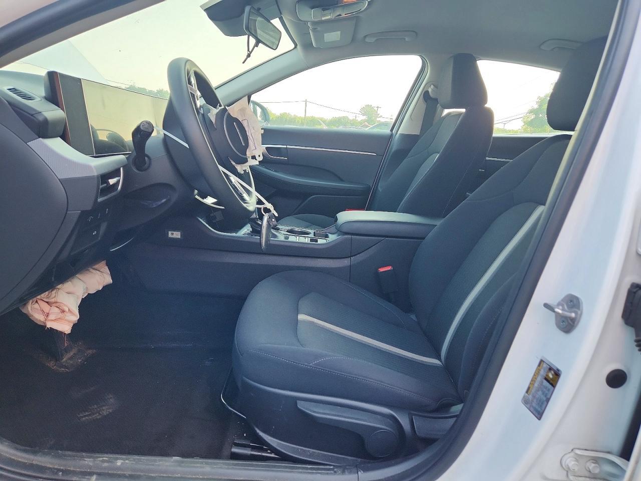 2025 Hyundai Sonata Se - Image 7