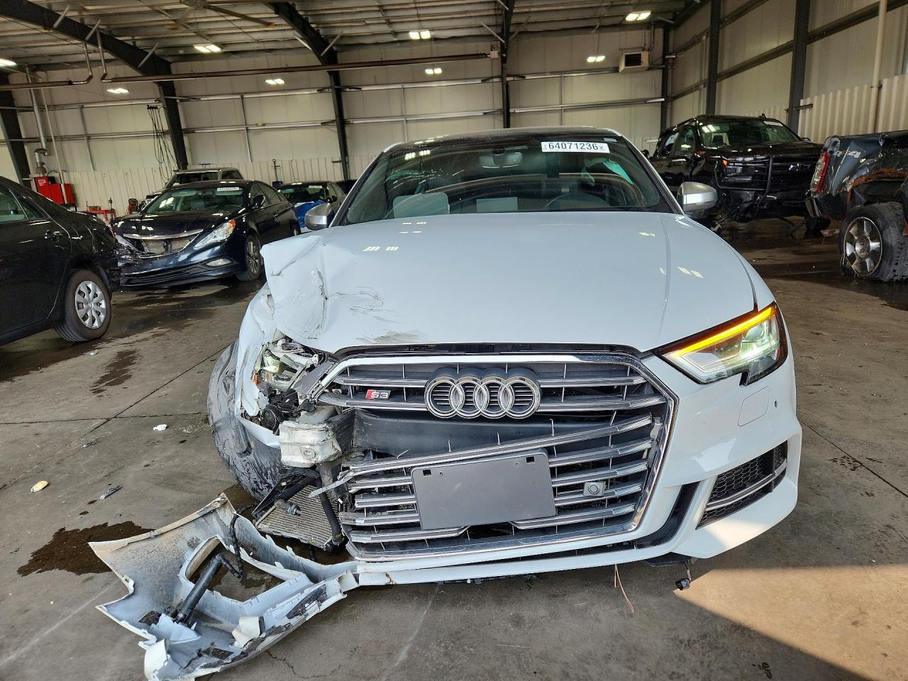 2018 Audi S3 Premium Plus - Фото 5