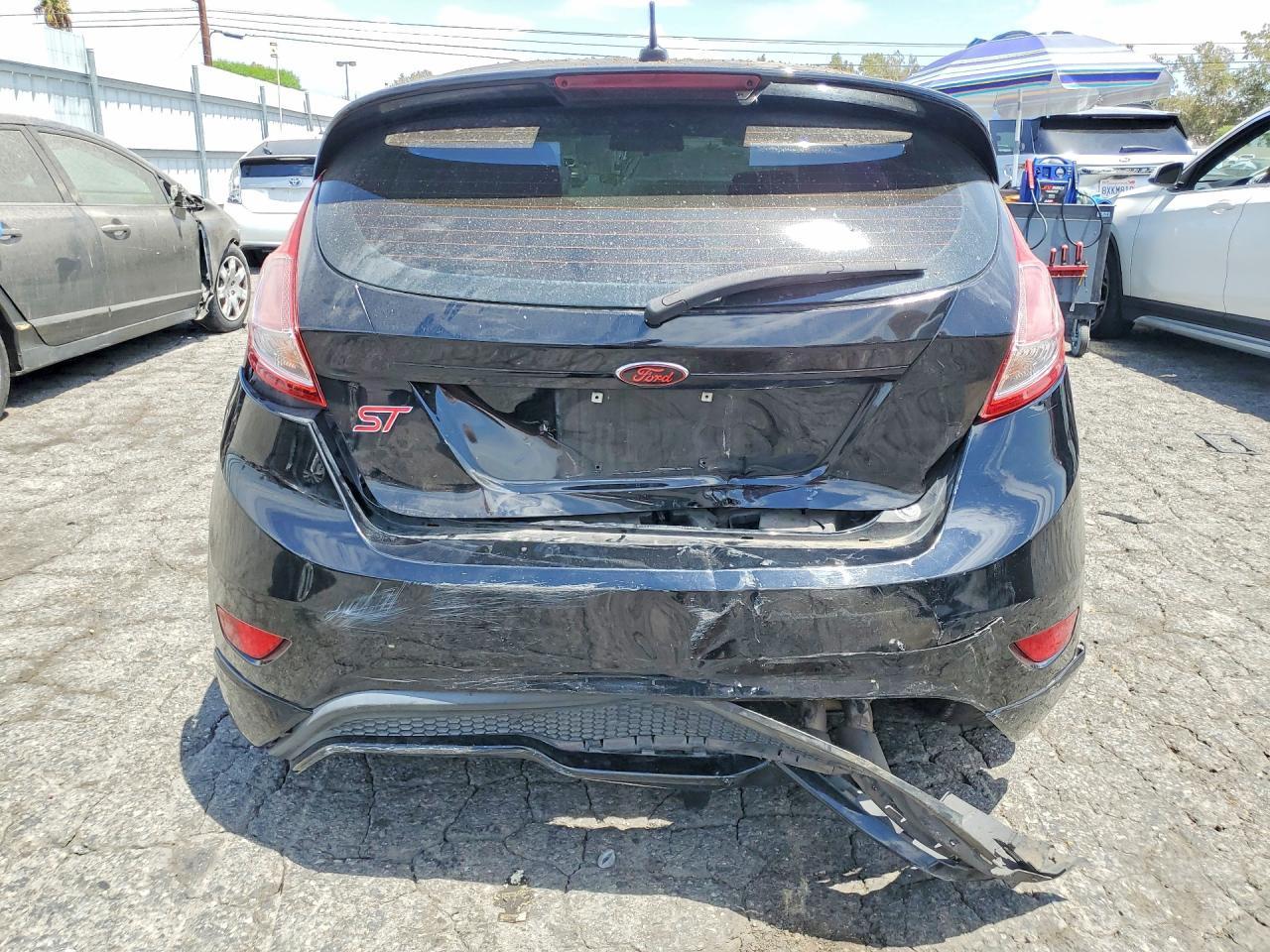 2017 Ford Fiesta - Image 6